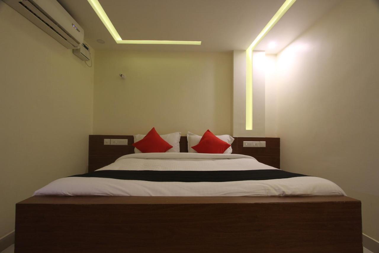 Divines Business Hotel Kuzhittura Екстер'єр фото